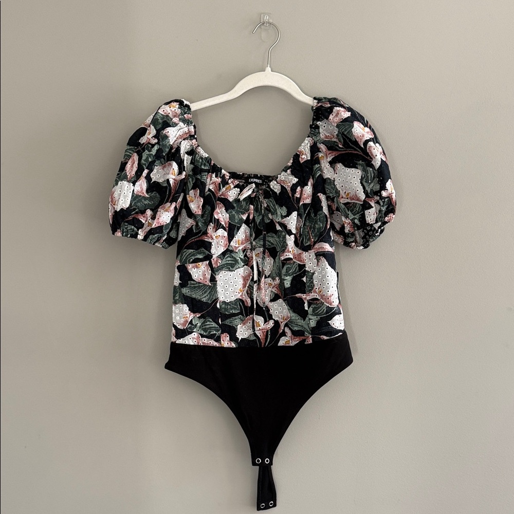 Express Black Floral Puff Sleeve Bodysuit